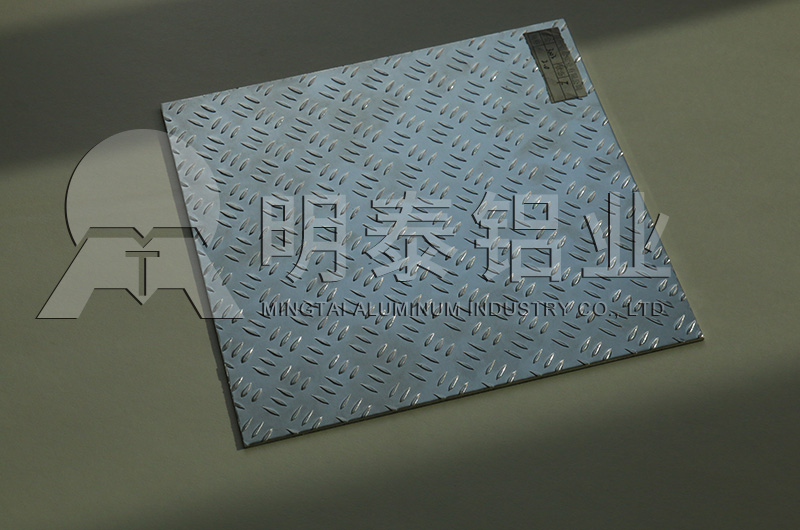5086-H116一条筋花纹板_防滑铝板价格