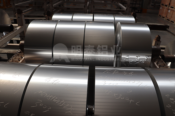 制冷设备冷凝器用8011-O铝箔卷优势特点